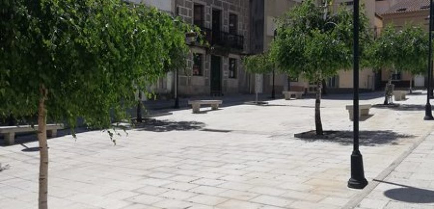 CASA A RESTAURAR EN RIBEIRA