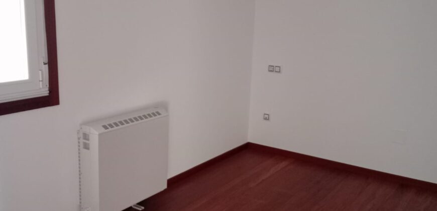 APARTAMENTO CERCA DE LA PLAYA EN POBRA DO CARAMIÑAL