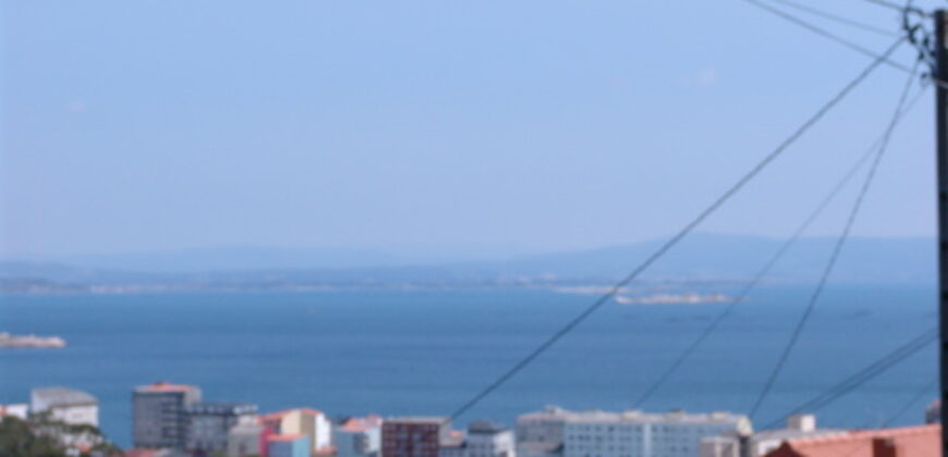 CASA CON VISTAS AL MAR EN RIBEIRA