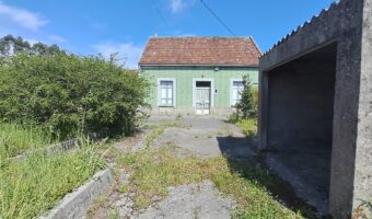 CASA CON 1.500 METROS DE TERRENO EN POBRA DO CARAMIÑAL