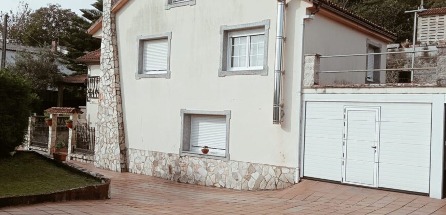 CASA CON FINCA EN BOIRO CASA CON FINCA EN BOIRO