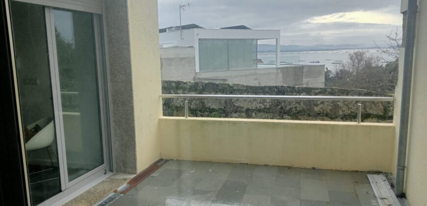 CASA CON VISTAS AL MAR EN POBRA DO CARAMIÑAL