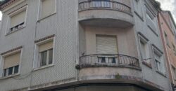 EDIFICIO CENTRICO EN POBRA DO CARAMIÑAL