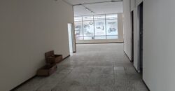 LOCAL COMERCIAL ACONDICIONADO EN POBRA DO CARAMIÑAL
