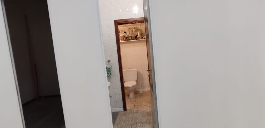 LOCAL COMERCIAL ACONDICIONADO EN POBRA DO CARAMIÑAL