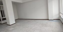 LOCAL COMERCIAL ACONDICIONADO EN POBRA DO CARAMIÑAL
