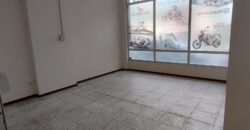 LOCAL COMERCIAL ACONDICIONADO EN POBRA DO CARAMIÑAL