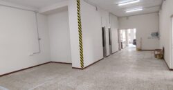 LOCAL COMERCIAL ACONDICIONADO EN POBRA DO CARAMIÑAL