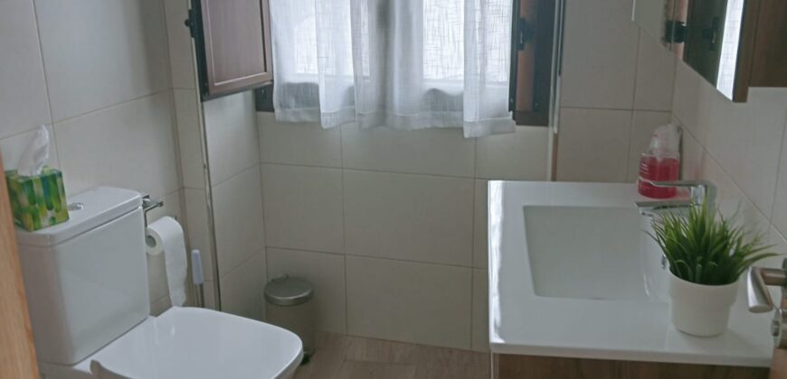 CASA DE PIEDRA RECIEN RESTAURADA EN POBRA DO CARAMIÑAL