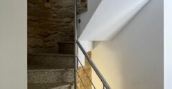CASA DE PIEDRA RECIEN RESTAURADA EN POBRA DO CARAMIÑAL