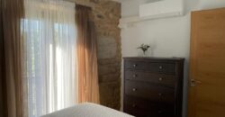 CASA DE PIEDRA RECIEN RESTAURADA EN POBRA DO CARAMIÑAL