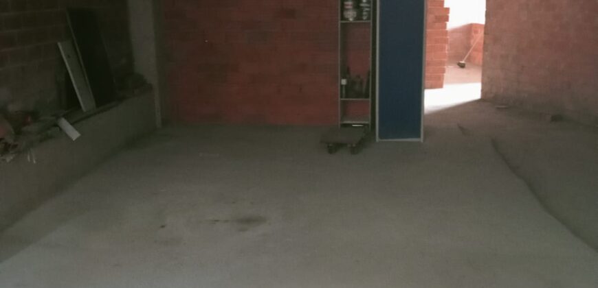 LOCAL COMERCIAL SIN ACONDICIONAR EN RIBEIRA