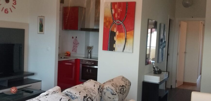 APARTAMENTO CON PISCINA COMUNITARIA EN PALMEIRA