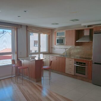 APARTAMENTO CENTRICO EN POBRA DO CARAMIÑAL