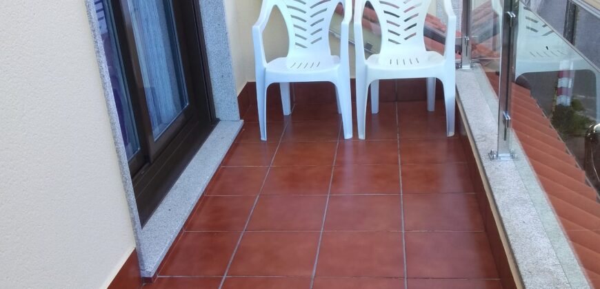 APARTAMENTO CON PISCINA COMUNITARIA EN PALMEIRA