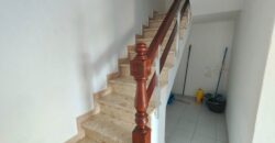 CHALET ADOSADO EN RIBEIRA