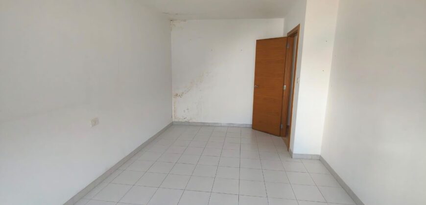 CHALET ADOSADO EN RIBEIRA